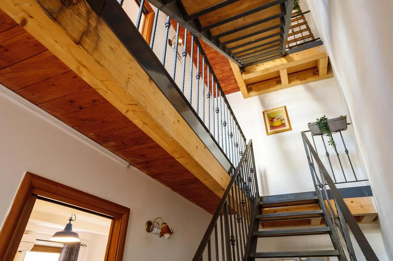 B&B La Corte San Francesco Bari Bed & Breakfast