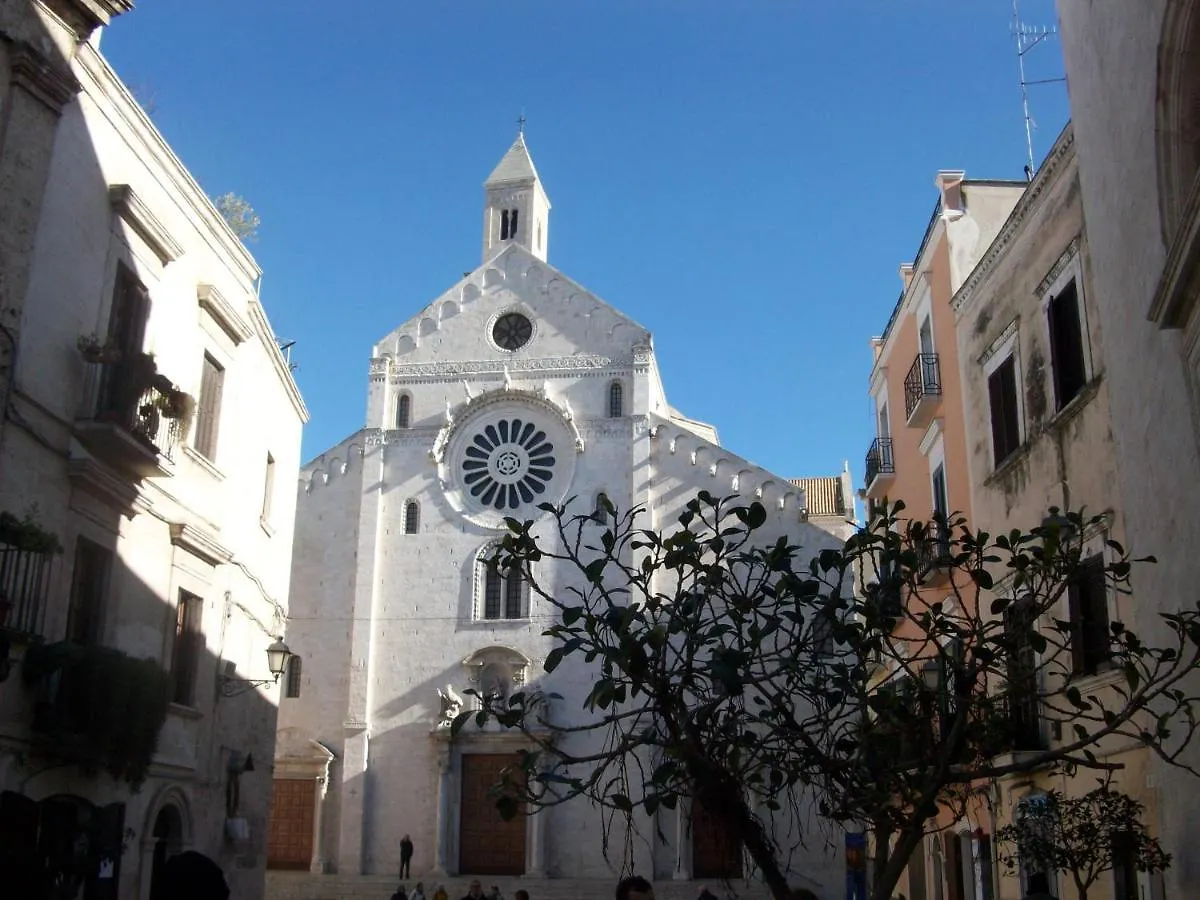 B&B La Corte San Francesco Bari Bed & Breakfast